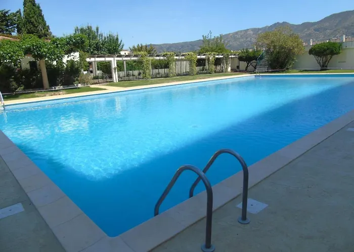Studio Avec Piscine Et Vue Montagne